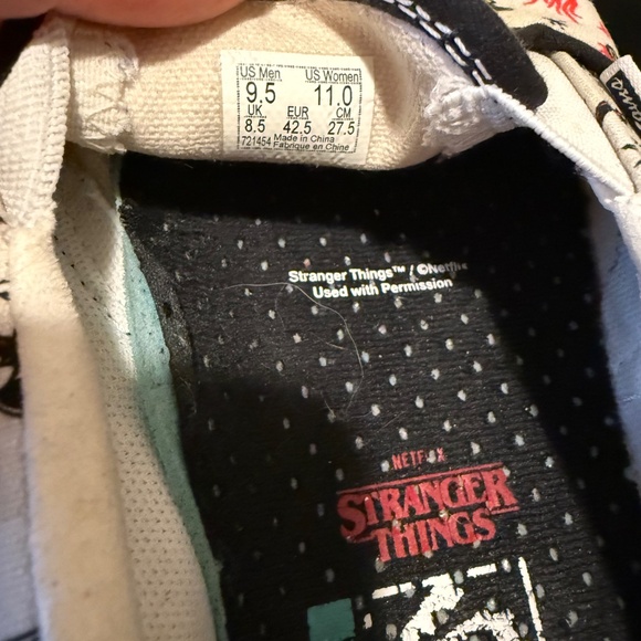 VANS x Stranger Things Custom Hellfire Club Slip On Size 9.5 - Picture 5 of 5